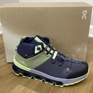 On Running Women’s On Cloud Cloudtrax Hiking Boots size 7
